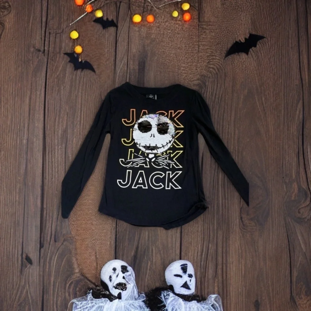 Girls Jack Skellington long sleeves shirt reverse sequins. Size L (10/12)